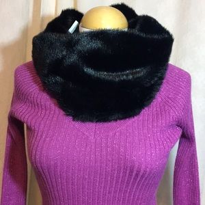 New York and Co Faux Fur Infinity Scarf NWT